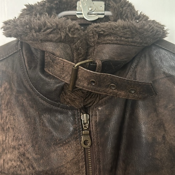 Jacket - Picture 4 of 16